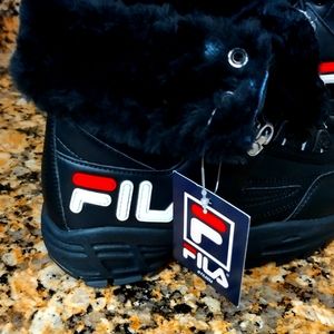 Fila winter tennis shoes